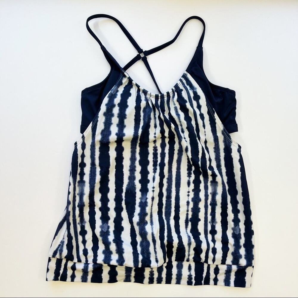 Athleta Wave Swim Tankini Top Size 34 B/C